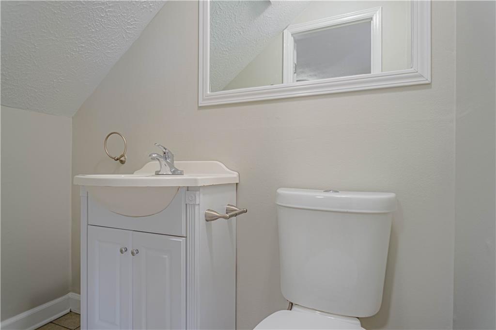 2412 Greenbriar Drive