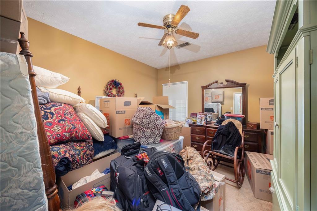 4200 Bridgecrest Drive N-1