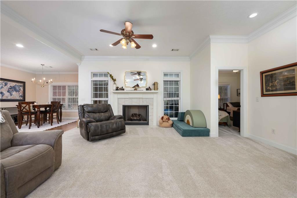 10 Lee Road 2047