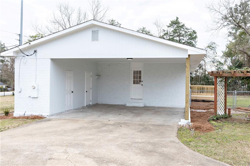 60 Bush Road