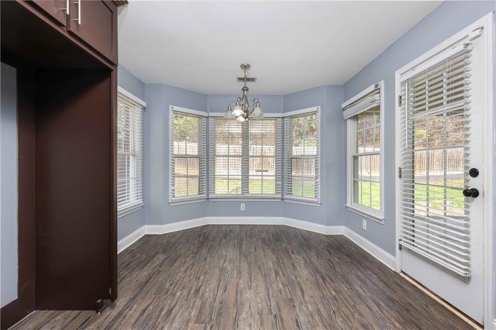 1904 Tranquil Lane