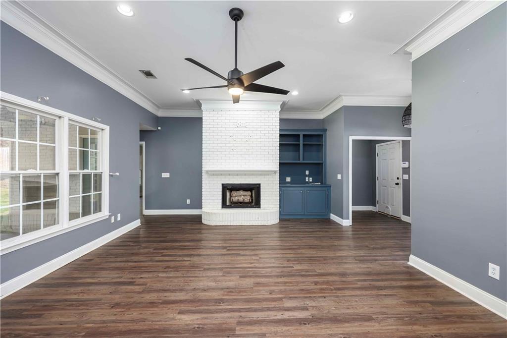1904 Tranquil Lane