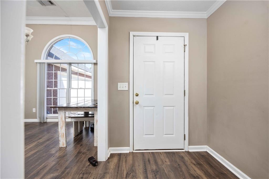 1911 Tranquil Lane