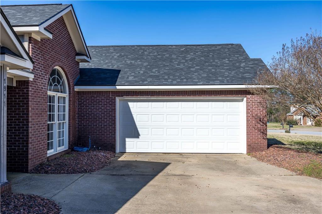1911 Tranquil Lane