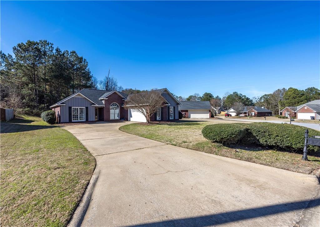 1911 Tranquil Lane