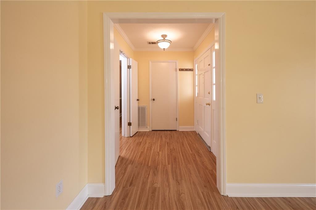 4 Starlight Court