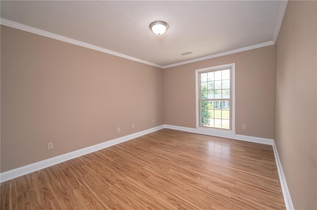 4 Starlight Court