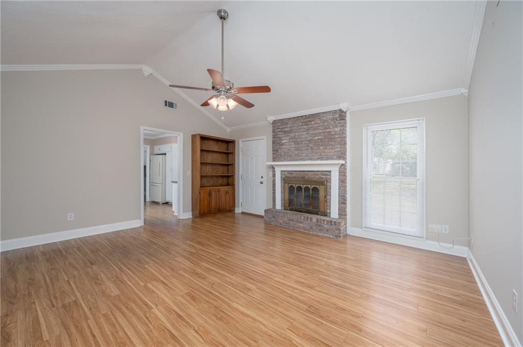 4 Starlight Court