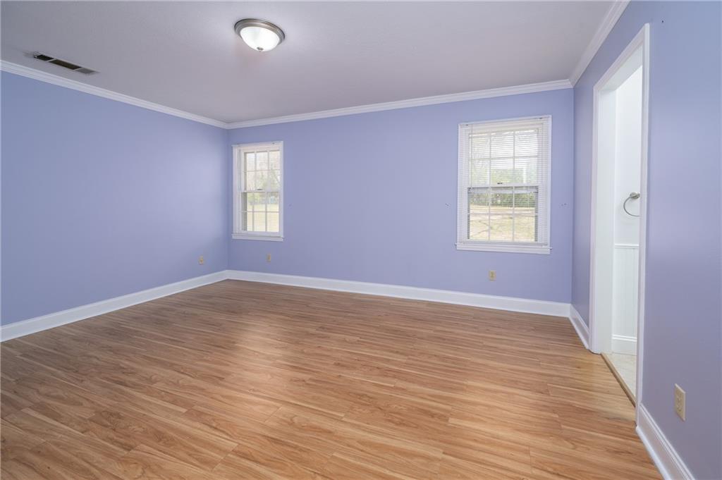 4 Starlight Court