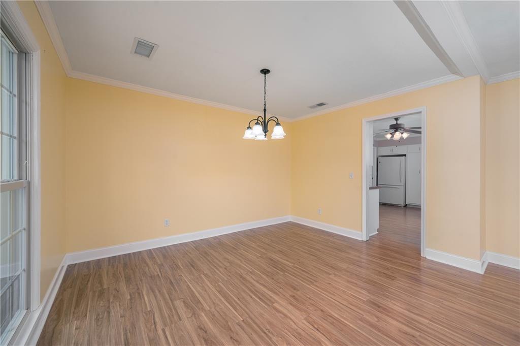 4 Starlight Court