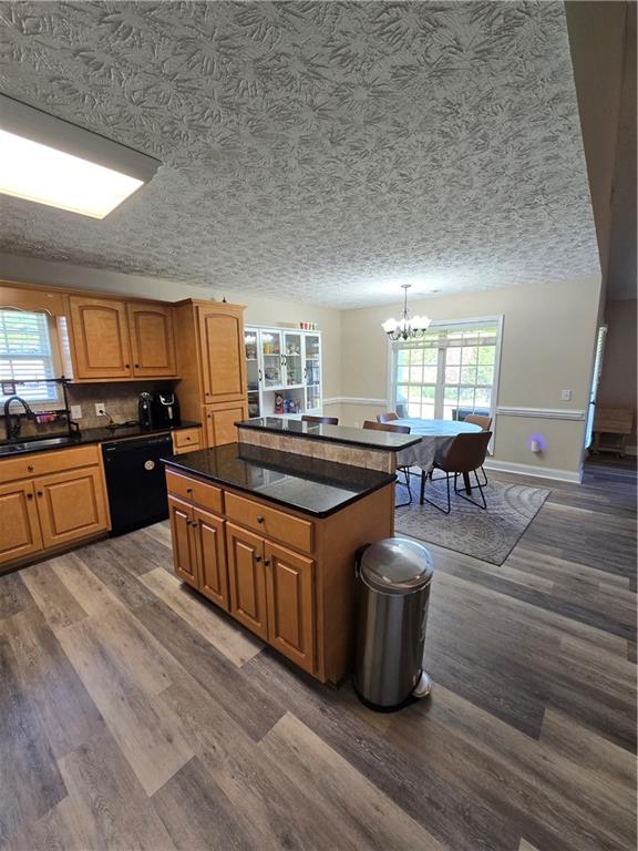 242 Lee Road 2137