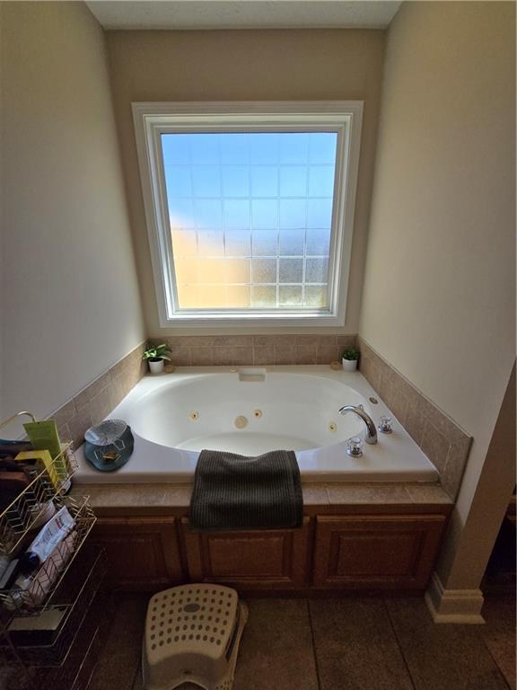 242 Lee Road 2137