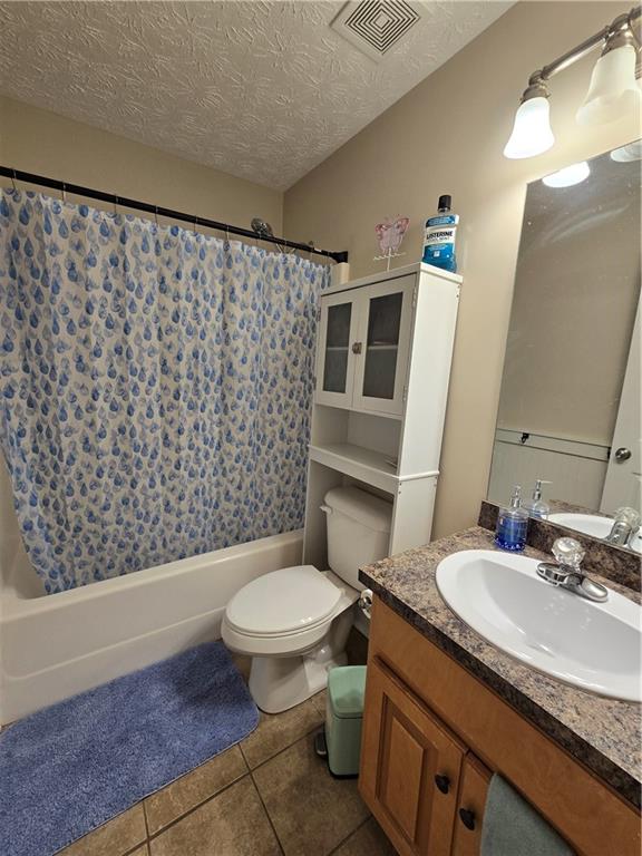 242 Lee Road 2137