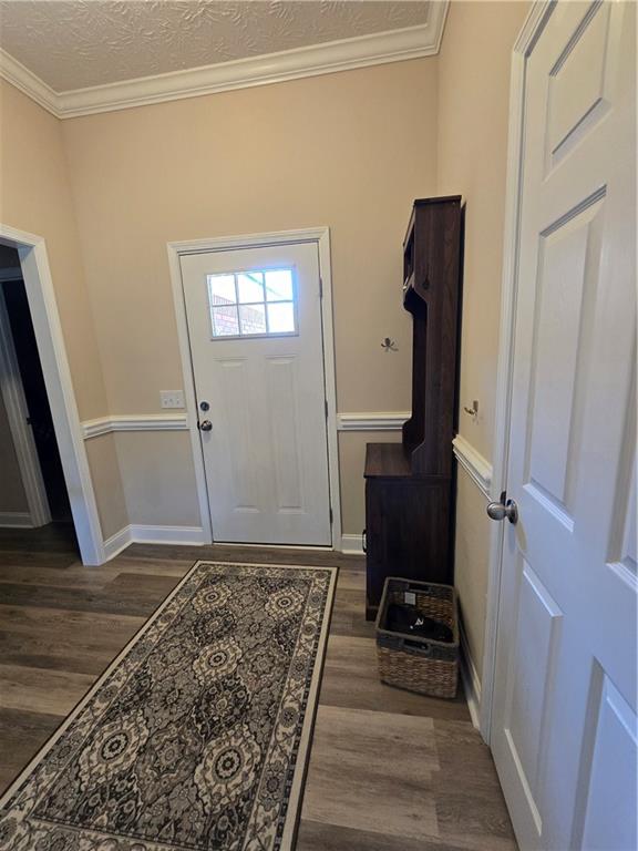 242 Lee Road 2137