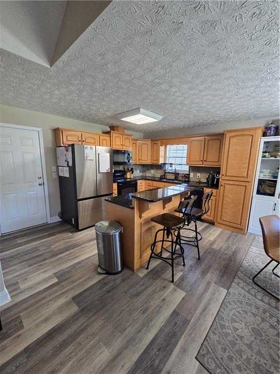 242 Lee Road 2137