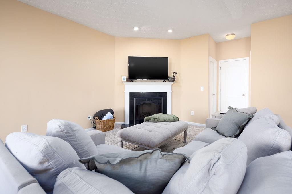 11 Brentview Drive