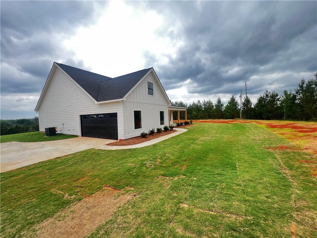 9414 Lee Rd 158