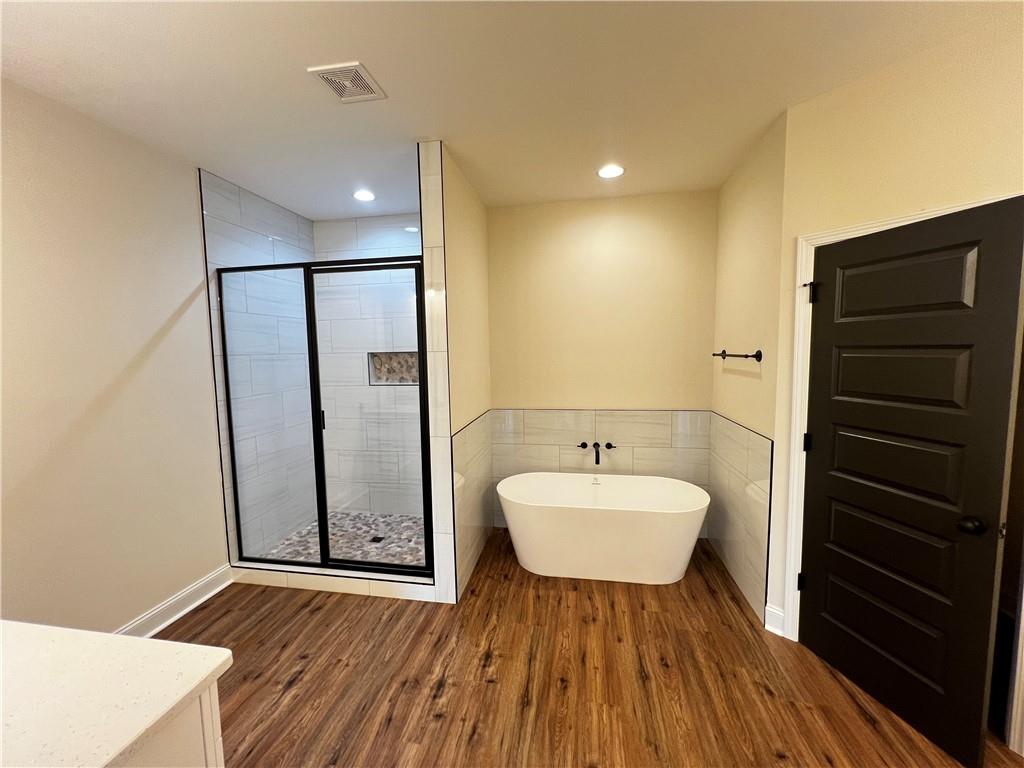 9414 Lee Rd 158