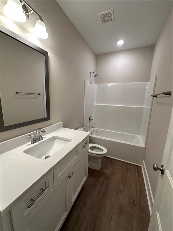 1893 Lee Rd 288