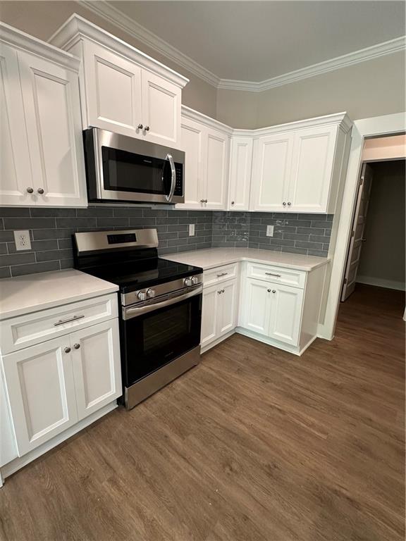 1893 Lee Rd 288