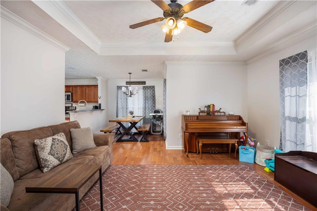 149 Lee Road 2157