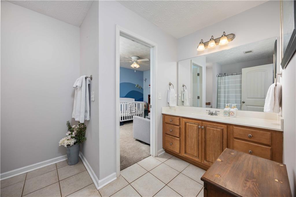 149 Lee Road 2157