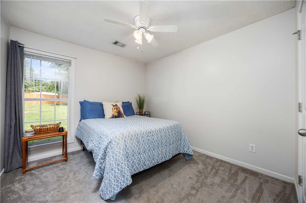 149 Lee Road 2157