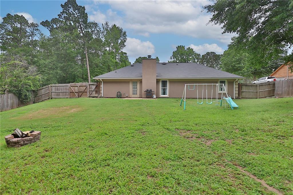 255 Lee Road 850