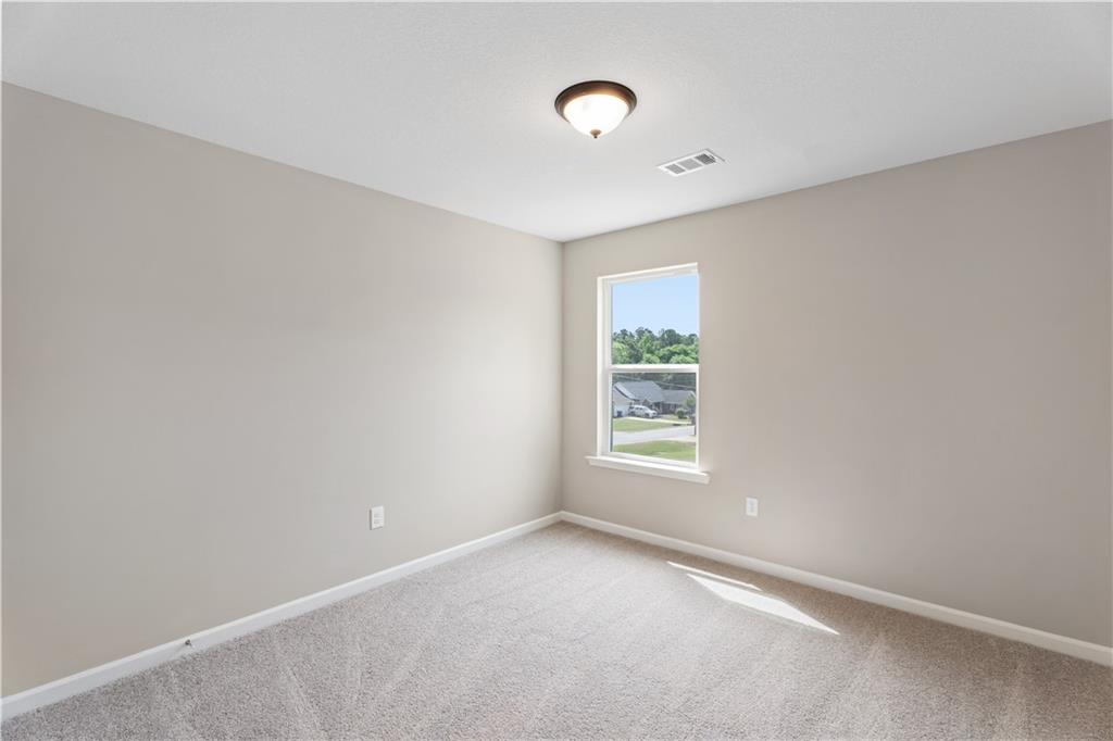74 Lee Road 2033