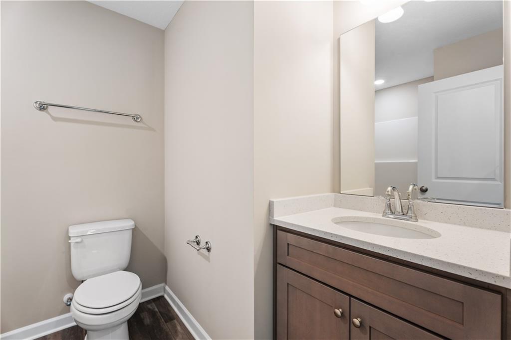 74 Lee Road 2033