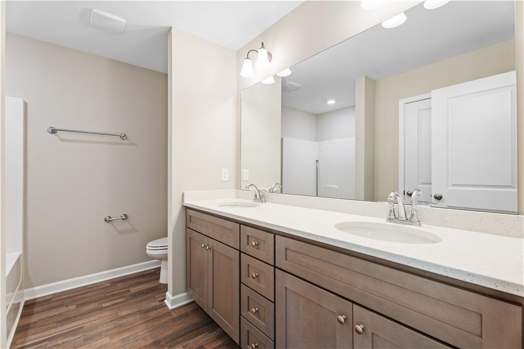 74 Lee Road 2033