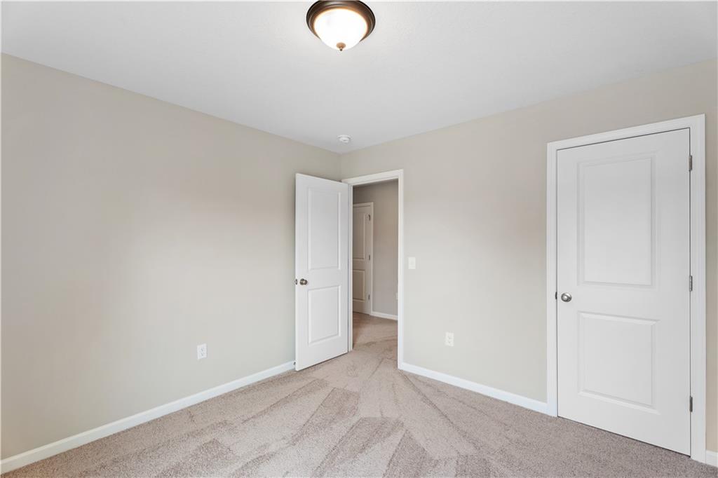 74 Lee Road 2033