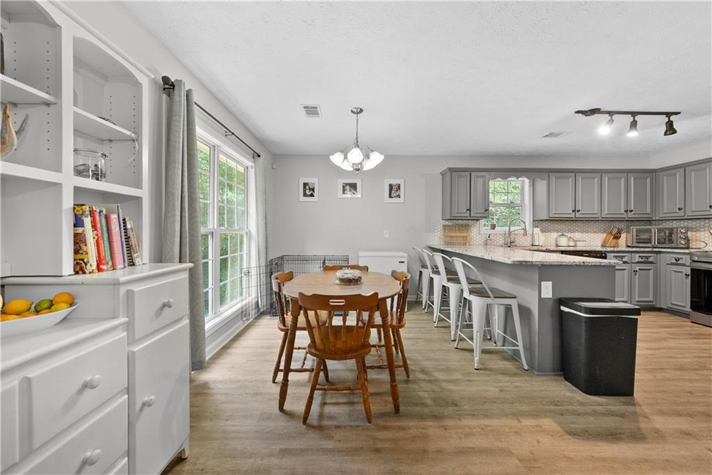 144 Lee Road 501