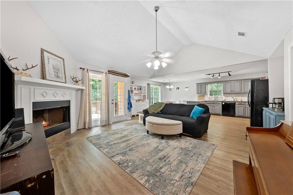 144 Lee Road 501