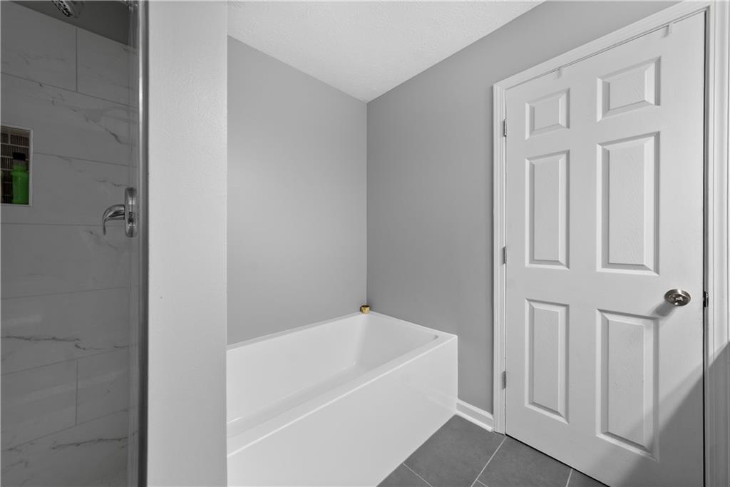 144 Lee Road 501
