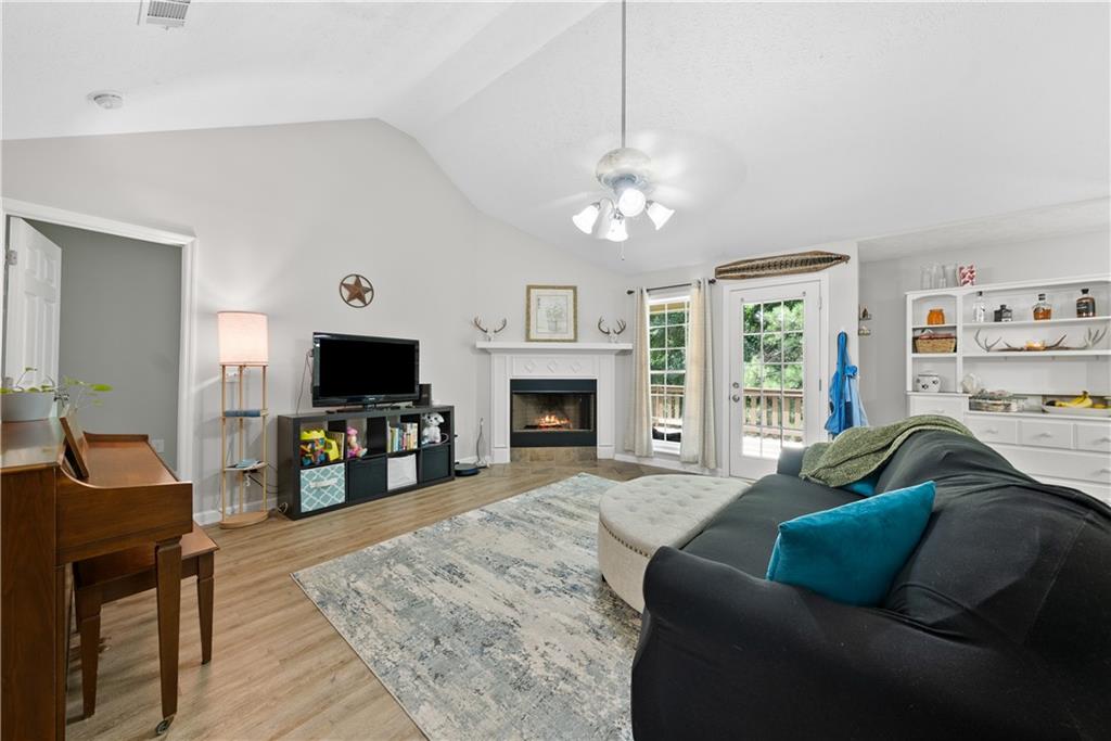 144 Lee Road 501