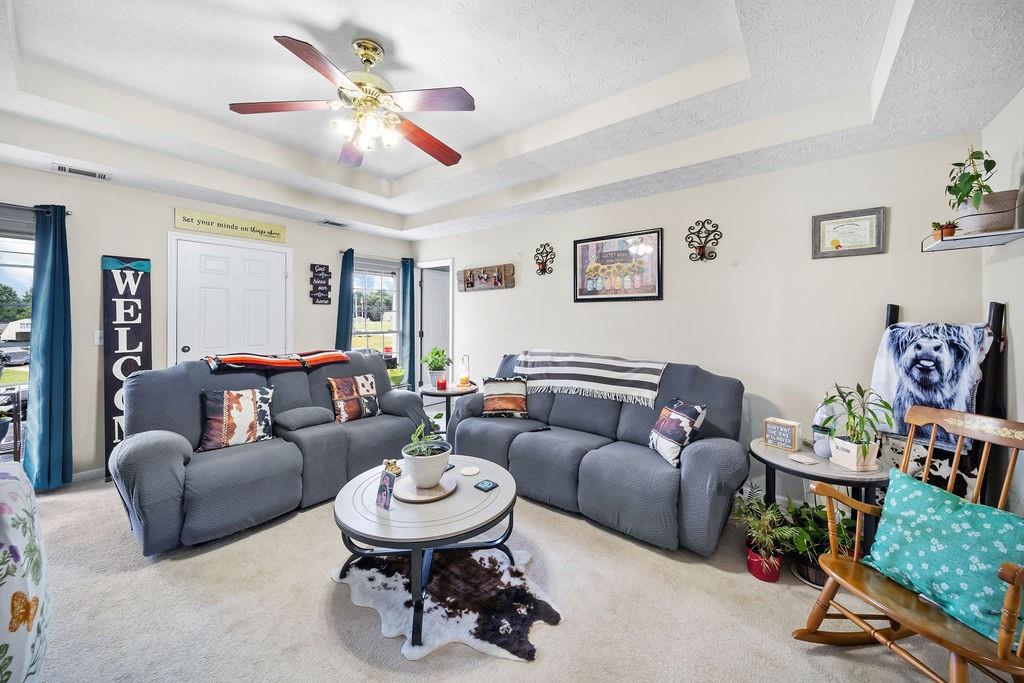 401 Lee Road 2095