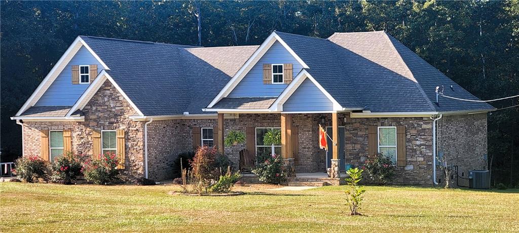 5954 Lee Road 390