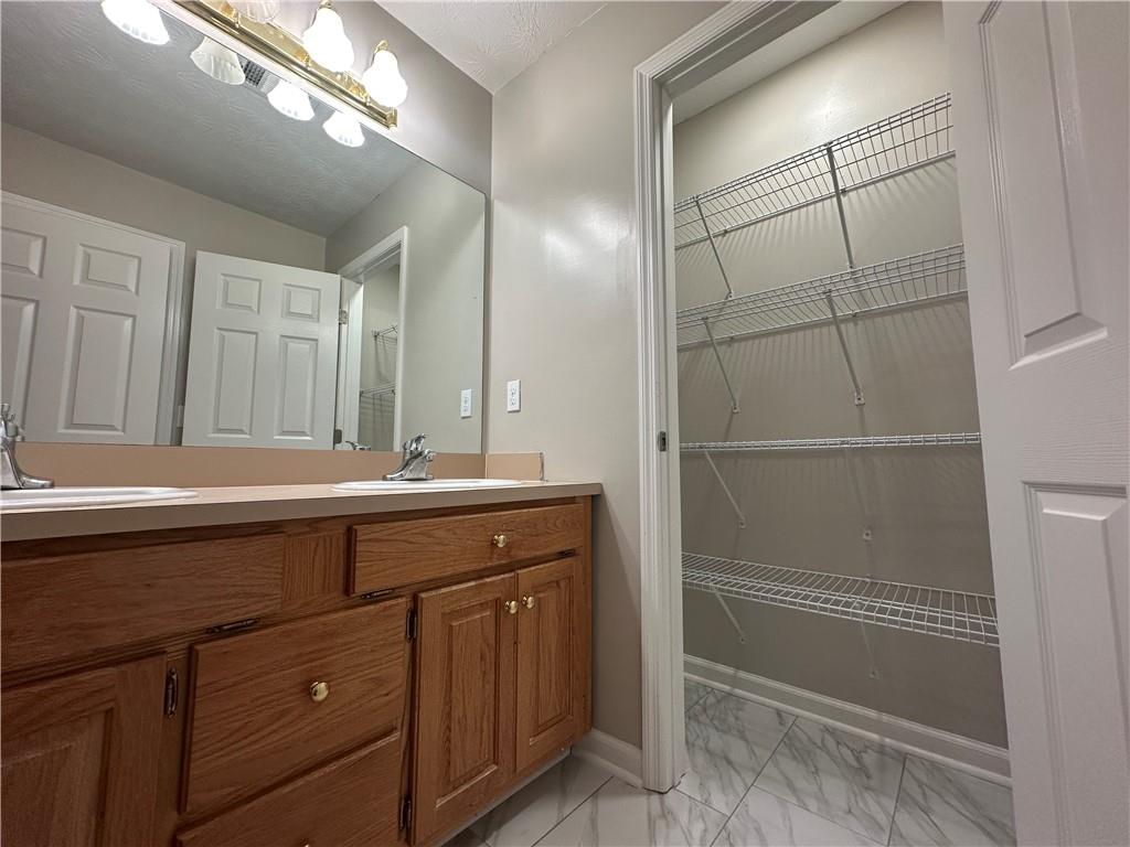 280 Lee Road 504