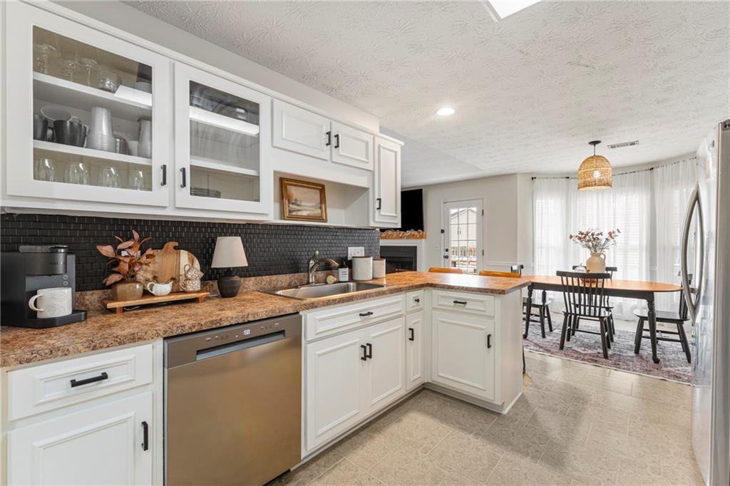 23 Brentwood Drive