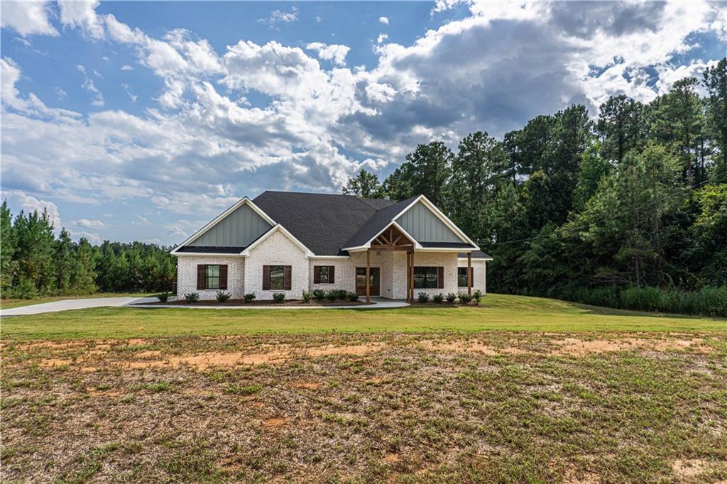 9186 Lee Road 158