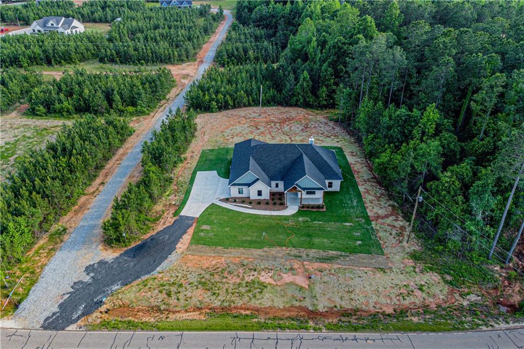 9186 Lee Road 158