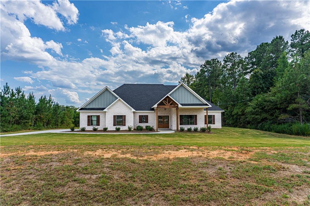 9186 Lee Road 158
