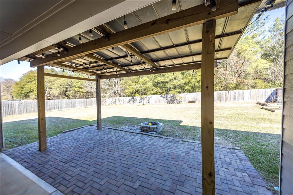 70 Apache Trail