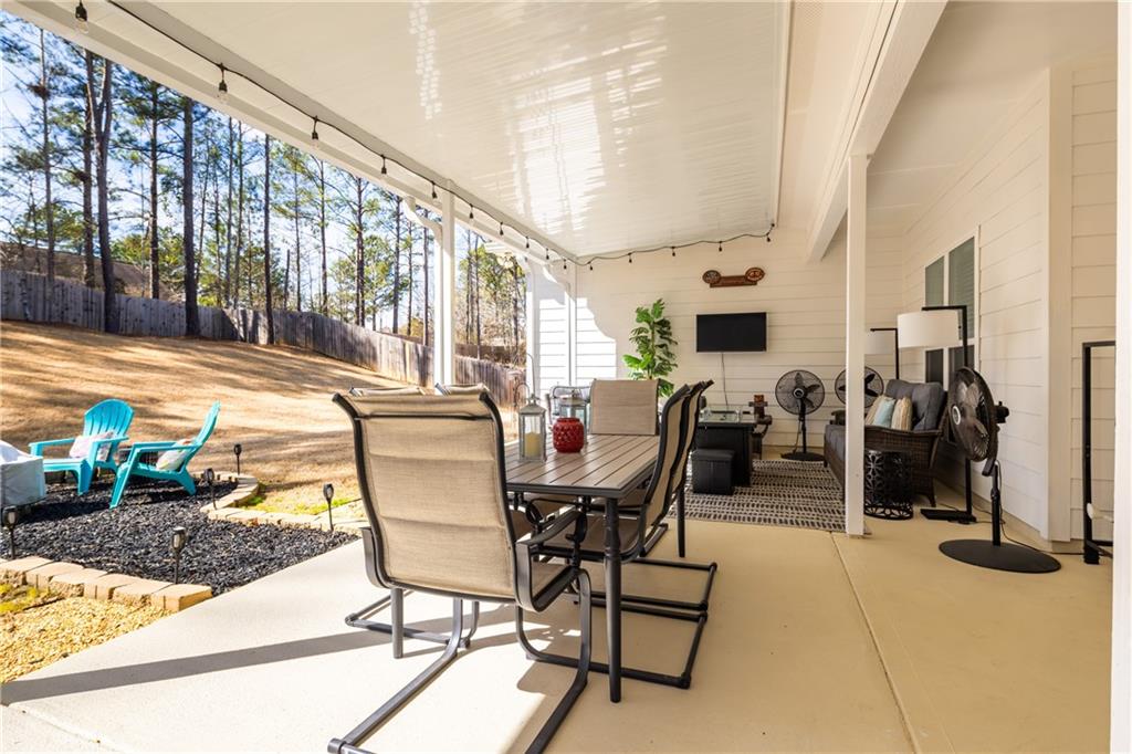 155 Lee Road 2213