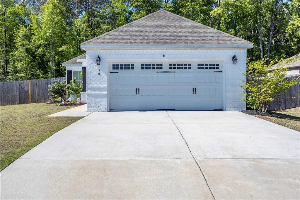 90 Quail Run Avenue