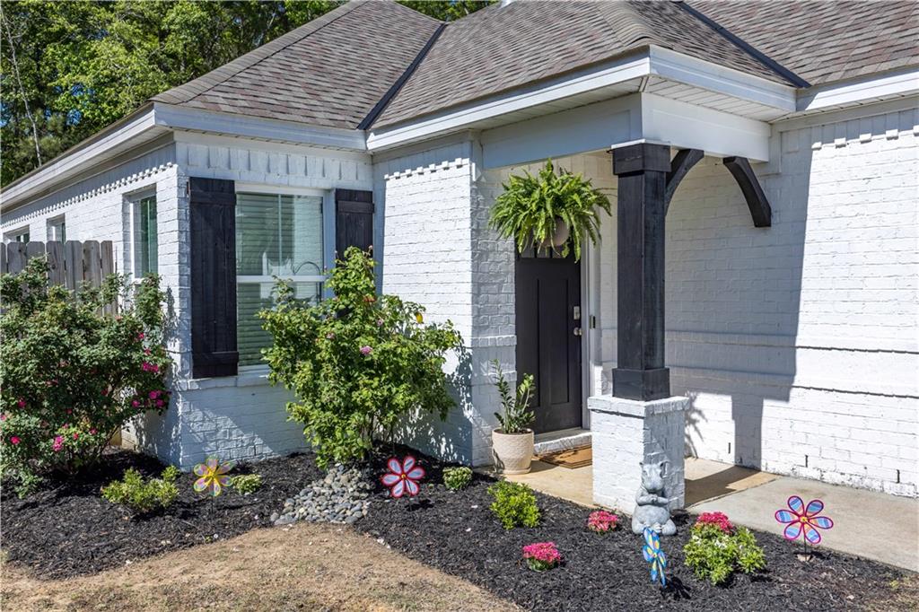 90 Quail Run Avenue