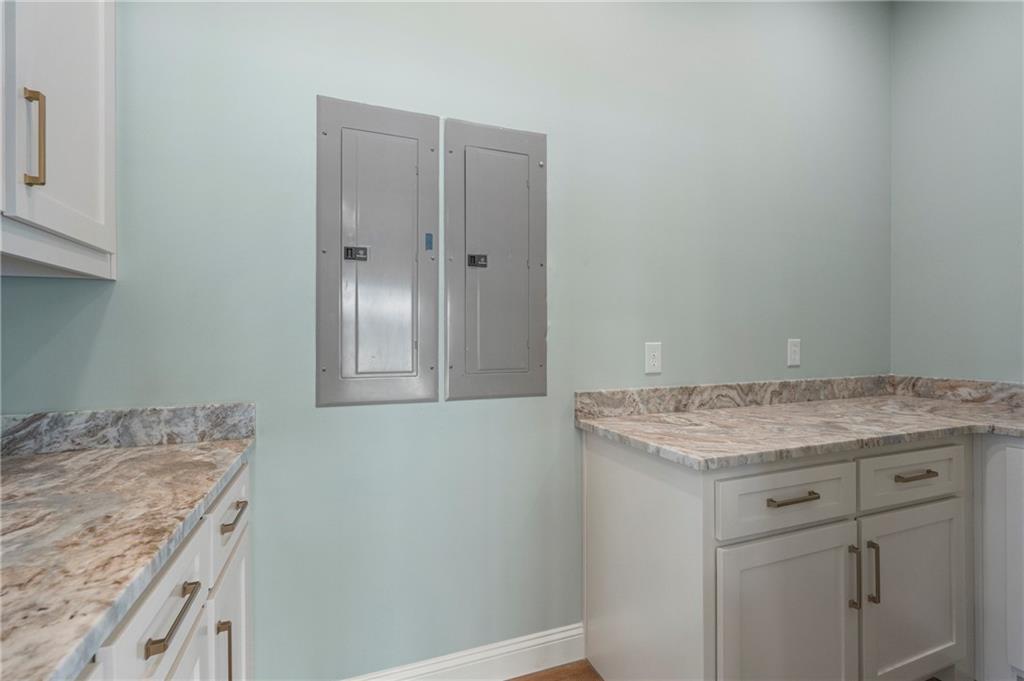 1898 Lee Road 348