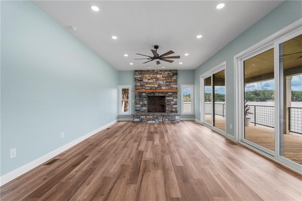 1898 Lee Road 348