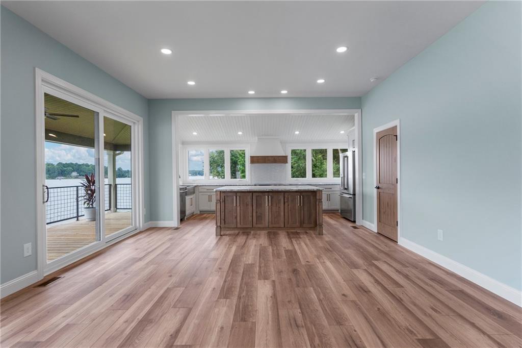 1898 Lee Road 348